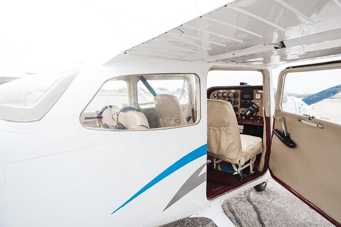Niagara Falls Breathtaking Aerial Tour on Plane with iflyTOTO - Private Does Not Mean a Long, Custom Route