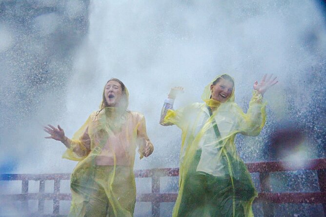 Niagara Falls Small Group Tour w/Helicopter and Maid of the Mist - Goat Island and Terrapin Point for breathing room