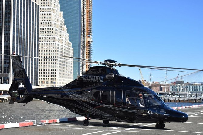 NY Helicopter Tour: Manhattan & Brooklyn (Heliport Fees Incl.) - Upper Manhattan, Columbia, and the George Washington Bridge
