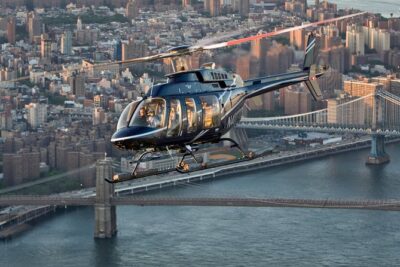 NY Helicopter Tour: Manhattan Highlights (Heliport fees Incl.)