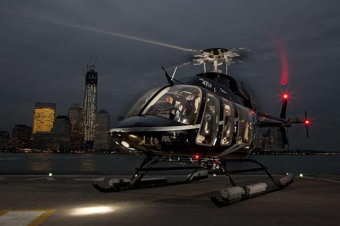 NY Helicopter Tour: New York City Skyline (Heliport fees Incl) - Pilot narration makes a real difference
