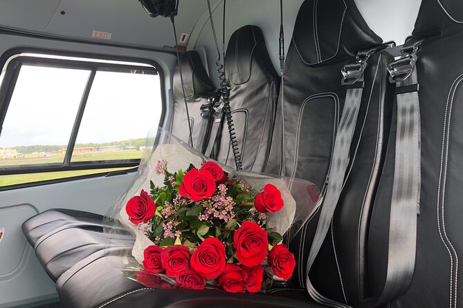 NYC Helicopter Proposal Tour with Photos and Champagne - From Manhattan to Westchester County Airport