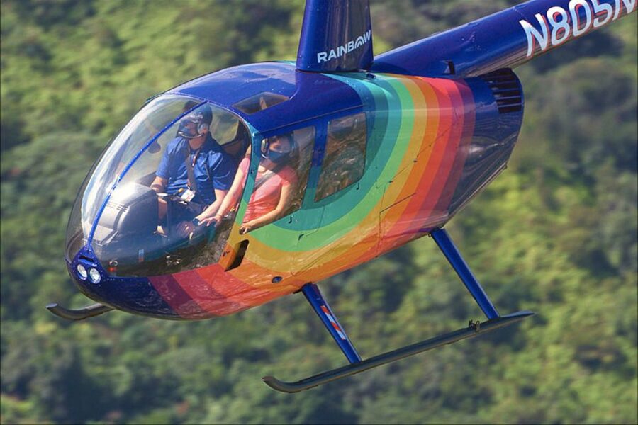 Oahu: Helicopter Tour with Doors On or Off - Pilot commentary and the feel of the ride