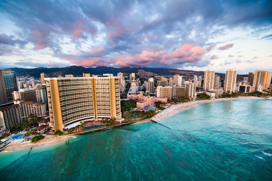 Oahu: Helicopter Tour with Doors On or Off - Dole Plantation and the return toward Pearl Harbor