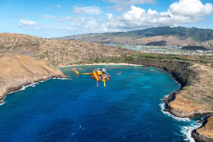 Oahu: Magnum P.I. Doors-Off Helicopter Tour - Pearl Harbor, the Arizona Memorial, and Battleship Missouri