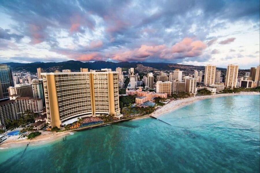 Oahu: Waikiki 20-Minute Doors On / Doors Off Helicopter Tour - Photography, comfort, and the short flight time