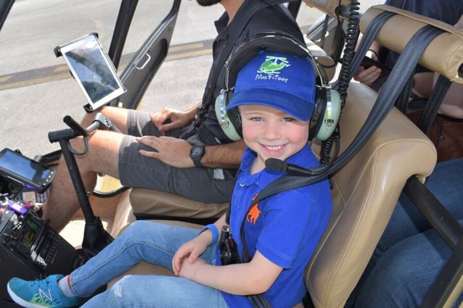 Orlando: Narrated Day Helicopter Flight Over Theme Parks - The pilot is part guide, part spotter