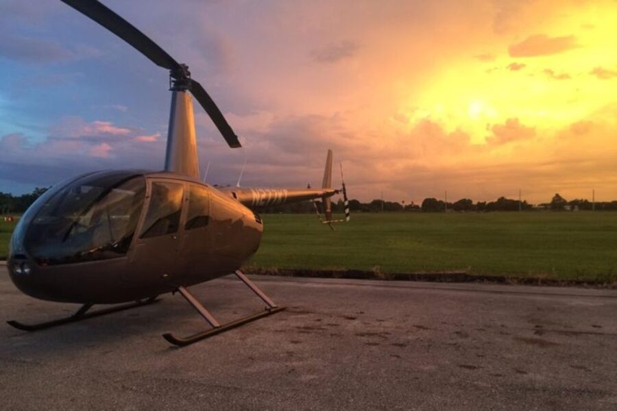 Orlando: Theme Parks After-Hours Private Helicopter Flight - Disney after dark, from Epcot to the castle