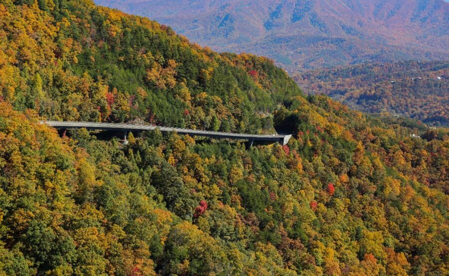 Pigeon Forge: Wears Valley Helicopter Tour - Leaving Sevierville over the Tennessee foothills