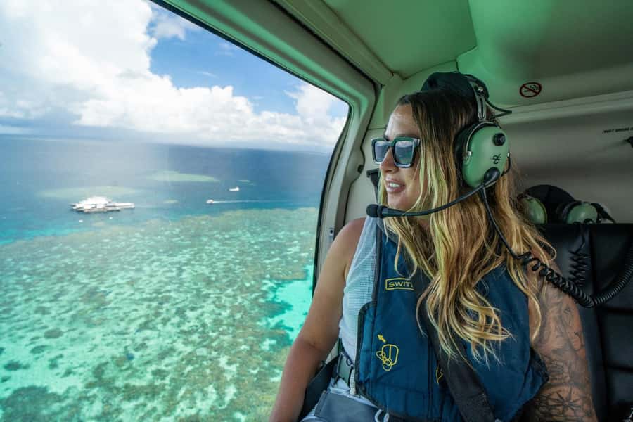 Port Douglas: Outer Barrier Reef Cruise & 10 Min Helicopter - Reaching Agincourt Reef on the Continental Shelf