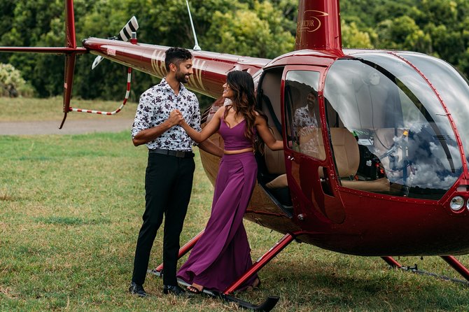 Private 45 Minute Helicopter Tour with Romantic Landing - A private Oahu flight with a romantic finish