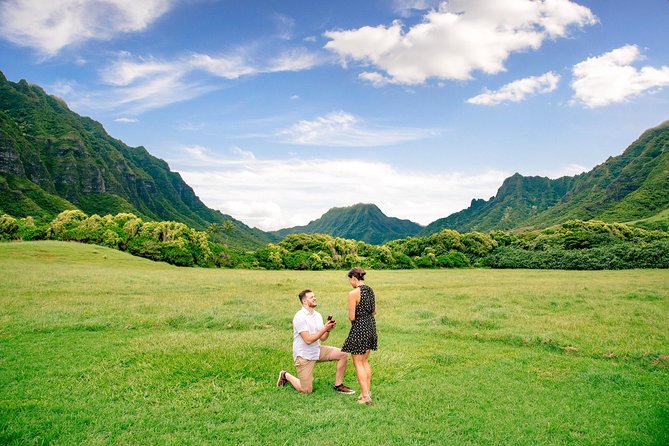 Private 45 Minute Helicopter Tour with Romantic Landing - Mountain ridges, Sacred Falls, and Chinaman’s Hat