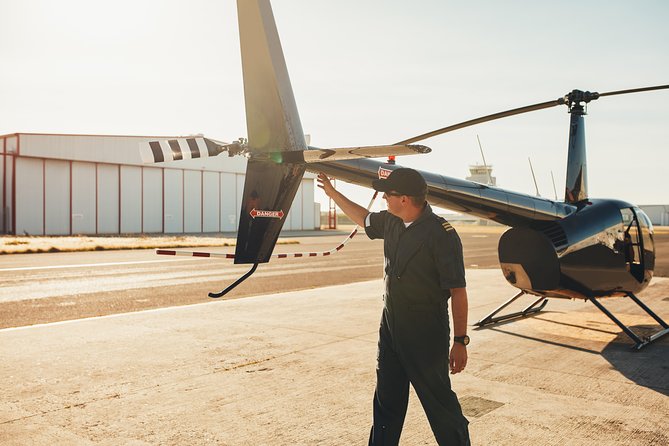 Private Helicopter Flight Lesson from Westchester - Ground school comes before the rotors turn