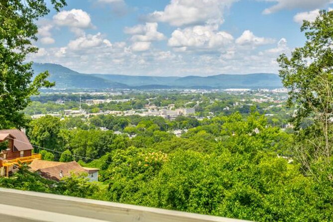 Private Helicopter Tour over South Chattanooga TN - A Short Flight With a Clear Purpose