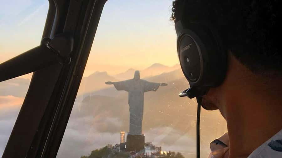 Private Helicopter tour - Rio de janeiro in 30min - Why Rio looks different from a helicopter
