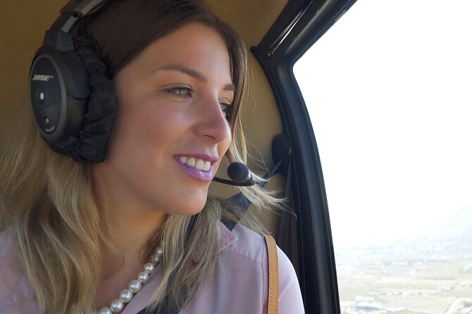 Private Helicopter Transfer from Santorini to Mykonos - Who gets the most from this transfer