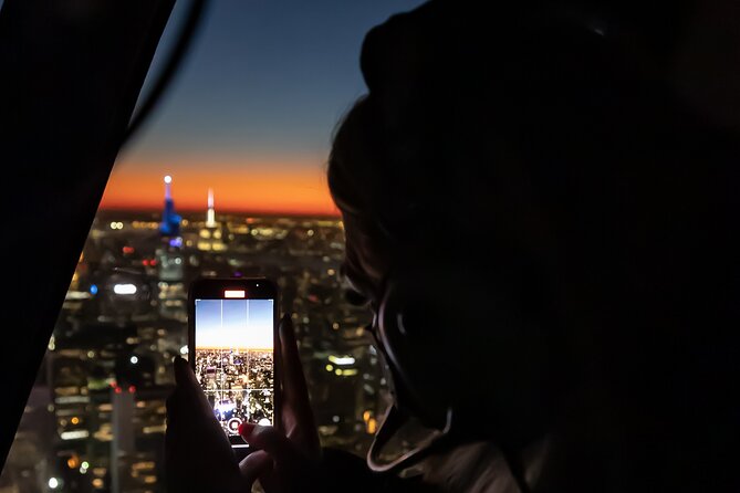 Private Romantic NYC Helicopter Scenic Charter with Champagne - A private cabin makes the splurge easier to justify