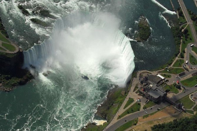 Private Tour: Romantic Niagara Falls Helicopter Flight - What the 25-minute Deluxe flight covers