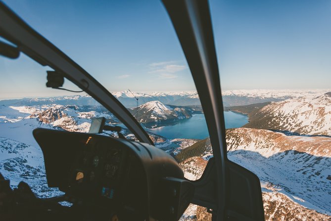 Private Whistler Helicopter Tour + Mountain Landing - Seeing the Peak 2 Peak Gondola from the air