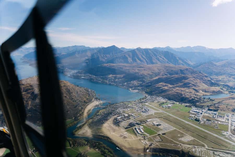 Queenstown Essential | 45min Helicopter Experience - Cecil Peak gives you the first great landing