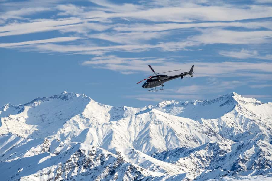 Queenstown Helicopter Flight with Snow Landing | 30 mins - Leaving from Heliworks on Grant Road