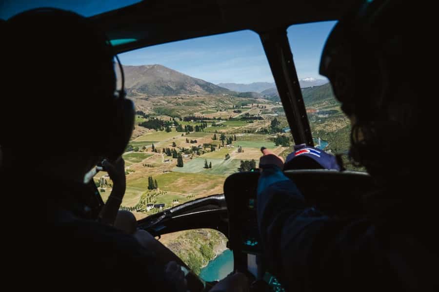 Queenstown: Helicopter & Wine Tasting Tour - Who should book this tour?