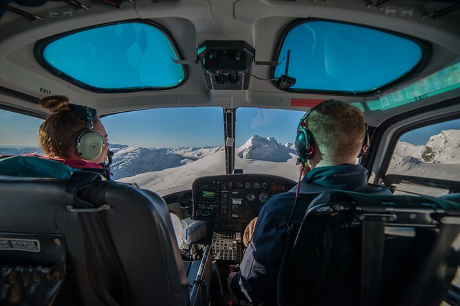 Queenstown: Pilot's Choice Helicopter Flight with alpine landing - The return flight is part of the experience