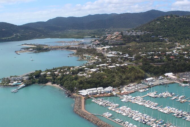 Reef & Whitehaven Spectacular - 60 Minute Helicopter Tour - What this Airlie Beach flight actually delivers