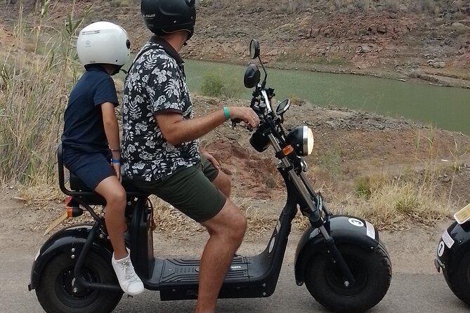 Rent e-Scooter 2 seater from 1 untill 4 Hour : Explore Maspalomas - Maspalomas Dunes and La Charca