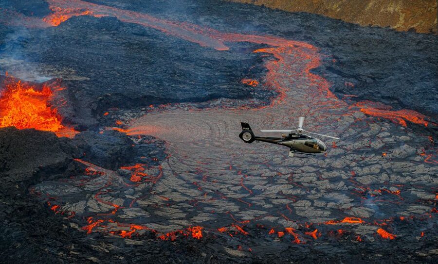 Reykjanes: Fagradalsfjall Eruption Helicopter Tour - What the 35-minute flight includes
