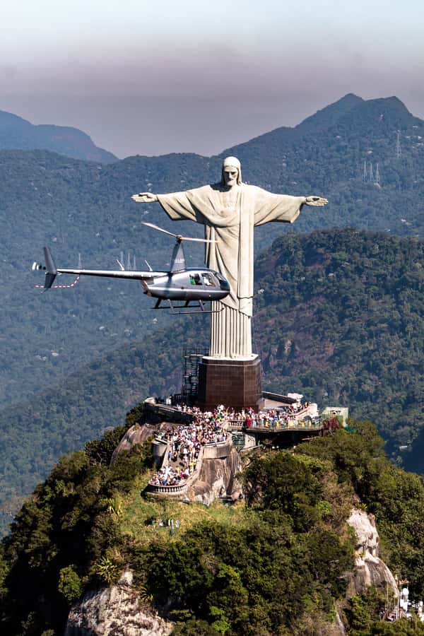 Rio de Janeiro: Helicopter Tour with an unforgettable view - Why Rio makes sense from a helicopter