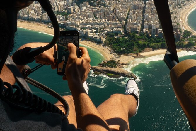 Rio de Janeiro Helicopter Tour without Doors - Joatinga and Pedra da Gávea from above
