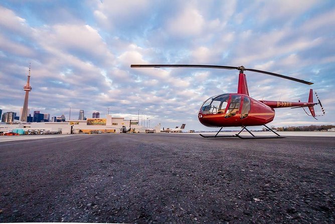 Romantic Jewel - Private Helicopter Tour for 2 - Starting at Billy Bishop Toronto City Airport