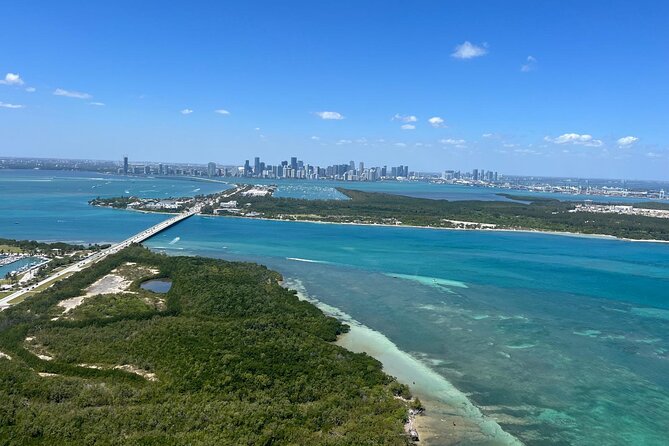 Romantic Miami Helicopter Tour with Champagne for Two - What the 30-minute flight really gives you
