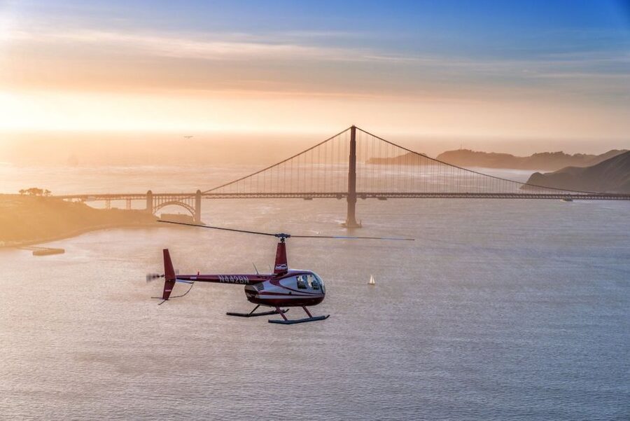San Francisco: Golden Gate Helicopter Adventure - Practical limits and safety details