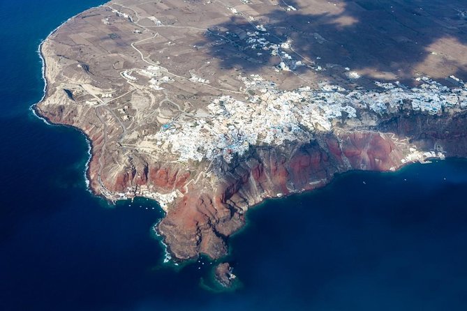 Santorini 30min Helicopter Tour - Pyrgos and Megalochori: Santorini beyond the cliff edge