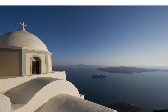 Santorini 360: Helicopter Ride, Must-See Sights & Wine Tasting - A private road tour with practical pickup help