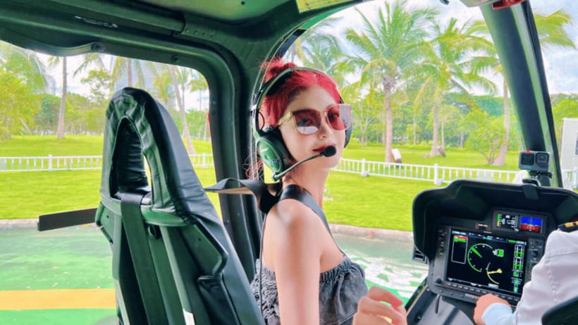 Sanya: Helicopter Tour over Haitang Bay with Atlantis Views - Taking off above Haitang Bay