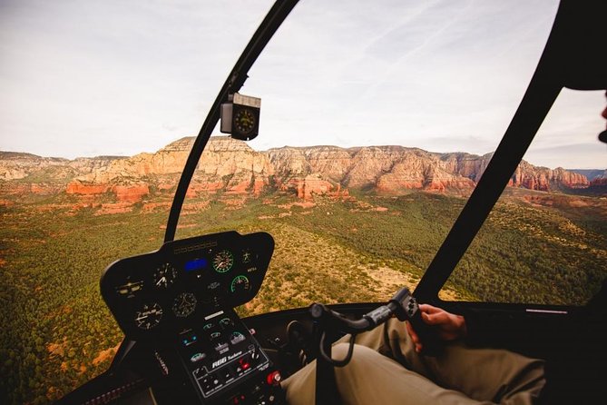 Sedona Helicopter Tour: Desert Thunder Tour - What the pilot adds to the flight