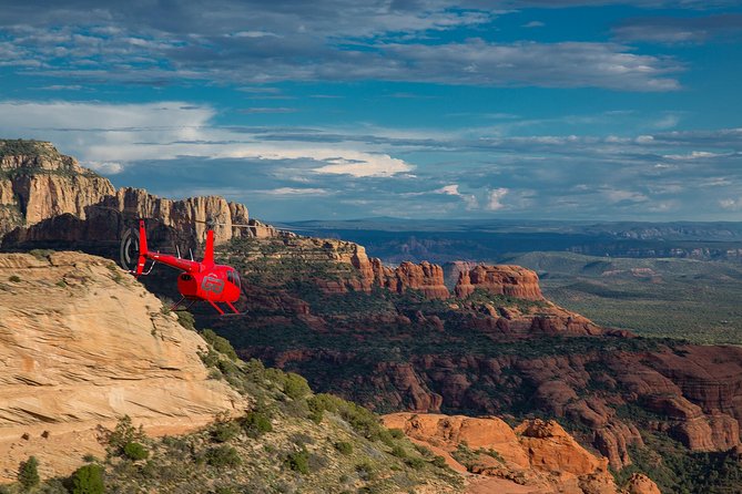 Sedona Helicopter Tour : Dust Devil Tour - Why seeing Sedona by helicopter changes the view
