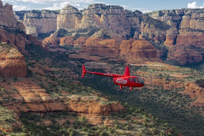 Sedona Helicopter Tour: Wild West Tour - Sycamore Canyon and the Verde River