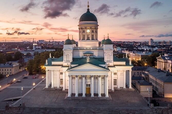 Sightseeing Helicopter Tour in Helsinki 45 Minutes - Starting at Liikelentotie 8 in Vantaa