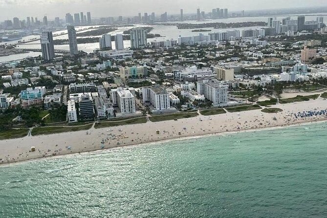 South Beach Miami Aerial Tour : Beaches, Mansions and Skyline - Key Biscayne and Biscayne Bay from above