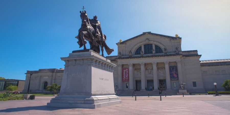 St. Louis Premium Driving Tour with Helicopter Ride & Cruise - Who will enjoy this tour most?