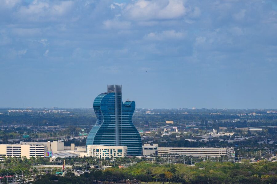 Sunset Helicopter Tour: Fort Lauderdale-Miami Beach - Why this helicopter route works
