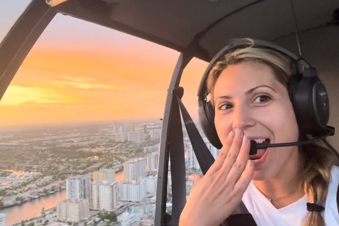 Sunset Helicopter Tour-Miami Iconic Coast and City Views - What the small helicopter setup means for you