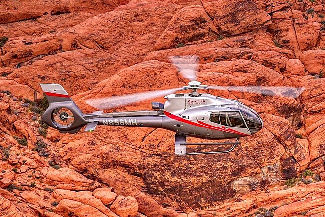 Sunset Red Rock Canyon Helicopter Tour and Champagne Toast - Red cliffs first, city lights later