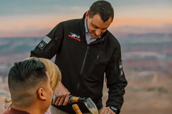 Sunset Red Rock Canyon Helicopter Tour and Champagne Toast - Timing matters more than the name suggests