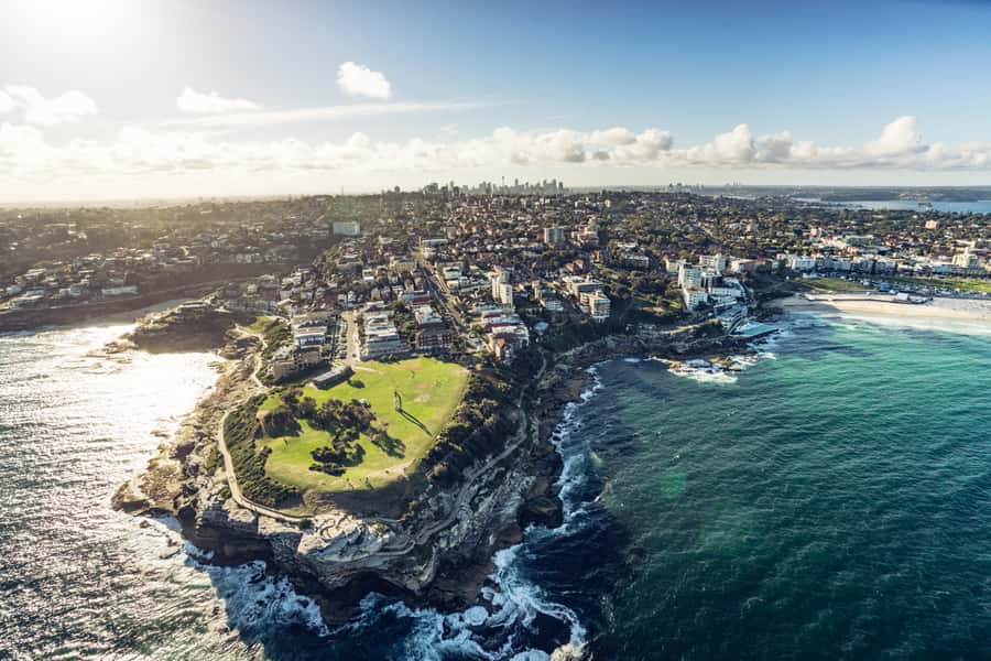 Sydney: 20-Minute Shared Helicopter Ride over Sydney Harbour - Why Sydney Harbour looks different from a helicopter