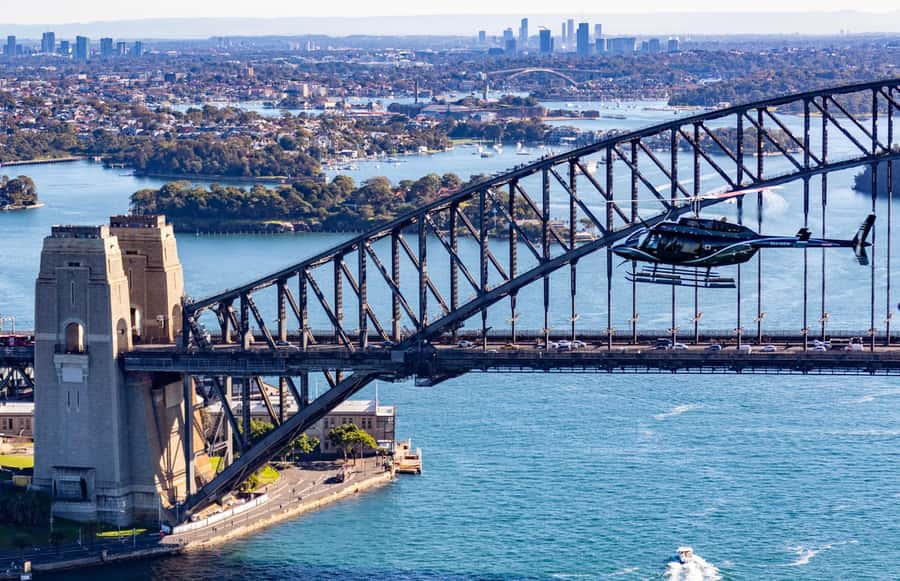 Sydney: 20-Minute Shared Helicopter Ride over Sydney Harbour - The 20-minute route over the harbour